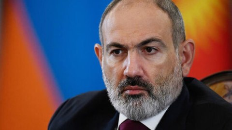 Paşinyan yenidən Rusiyaya gedir
