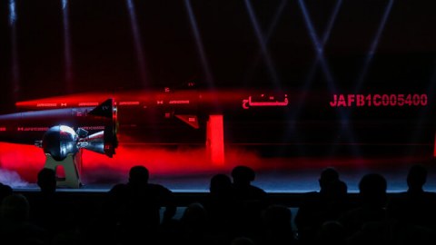 İranın yeni hipersəs raketi - “Fəttah” təqdim edildi