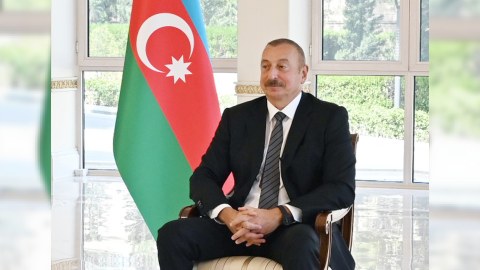 Tailand Kralından Prezidentə TƏBRİK