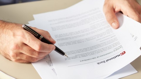 Bank lisenziyalarının alınması qaydası dəyişdirilir