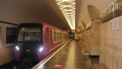 Metro işçilərinin maaşları 15% artırılıb