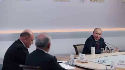 Əli Əsədov Putinlə GÖRÜŞDƏ