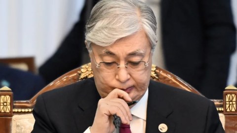 Tokayev Putinin tədbirinə getməkdən imtina etdi 