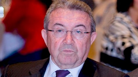 Qərbi Azərbaycanın tarixinə dair dərslik yoxdur - Sabiq nazir