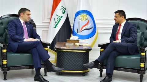 Azərbaycan diplomatı iraqlı nazirlə danışıqlar apardı 