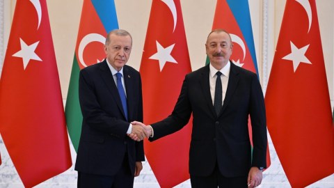 Prezidentlərin təkbətək görüşü olub - FOTO