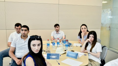 Jurnalistlər üçün yeni təlimlərə başlanılıb - FOTOLAR