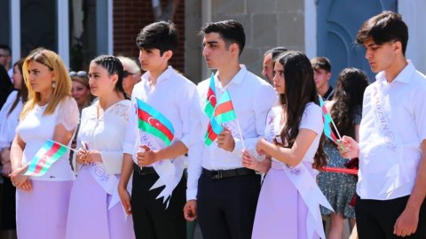 Bakıda 26 mindən çox şagird məzun olur