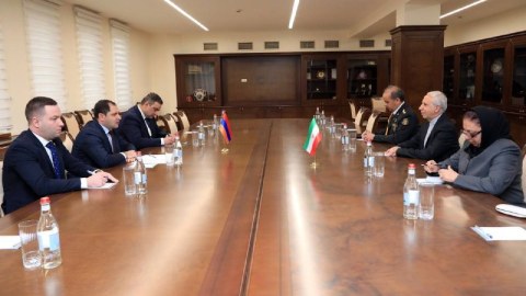 İran səfiri Sinanyandan sonra Papikyanın qəbuluna getdi
