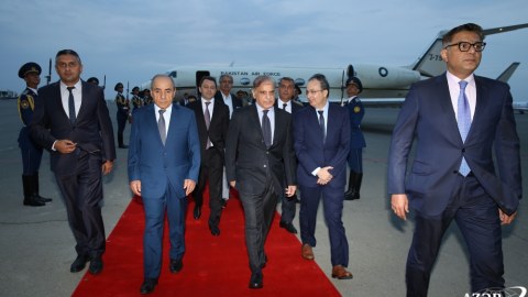 Pakistanın baş naziri Azərbaycana GƏLDİ