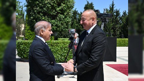 Şərifin Azərbaycana səfəri münasibətləri möhkəmləndirəcək