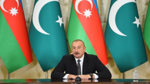 İlham Əliyev Pakistana səfərə dəvət edildi