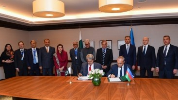 Azərbaycanla Pakistan arasında saziş İMZALANDI