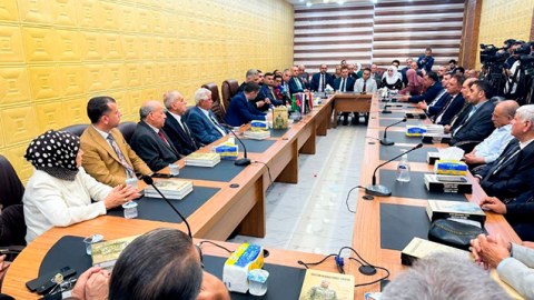 Kərkükdə “Vətən Müharibəsi Tarixi. Şəxsiyyət Faktoru” kitabının təqdimatı - FOTOLAR