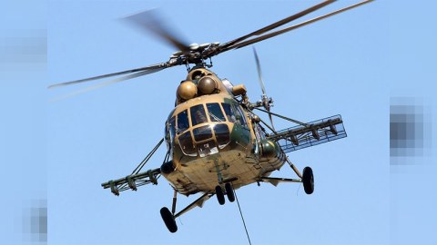 Rusiyada helikopter mecburi eniş edib