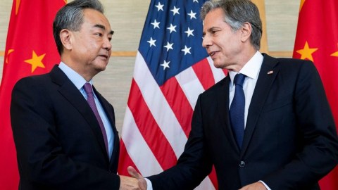 Blinken Çinə getdi