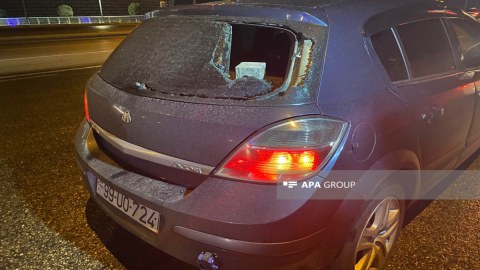 Bakıda cinsi azlıq nümayəndələri maşını daşladılar