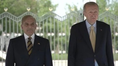 Ərdoğandan Pakistan baş nazirinə BAŞSAĞLIĞI
