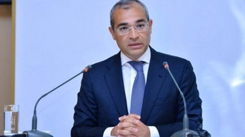 Daha bir müəssisə 200 min manat güzəştli kredit aldı
