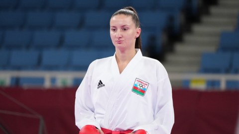 İdmançımız erməni rəqibini böyük hesabla məğlub etdi