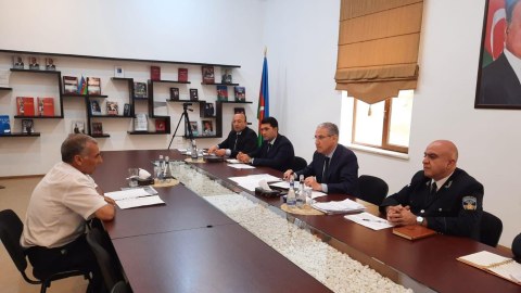 Muxtar Babayev Göyçayda vətəndaşları qəbul edib