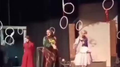 İranda Azərbaycan rəqsinə görə teatr bağlandı - VİDEO