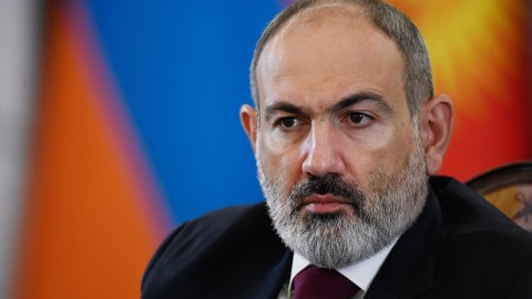 Paşinyan Ərdoğana nə hədiyyə edib?