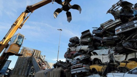 Maşınların utilizasiya qaydası təsdiqləndi