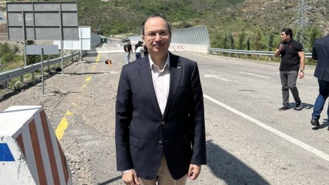 Pakistan səfiri Laçın sərhəd-keçid məntəqəsində - FOTO