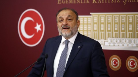 Sabiq nazir İYİ Partiyaya üzv oldu