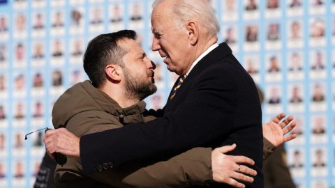 Bayden Zelenski ilə Rusiyadakı vəziyyəti müzakirə etdi 