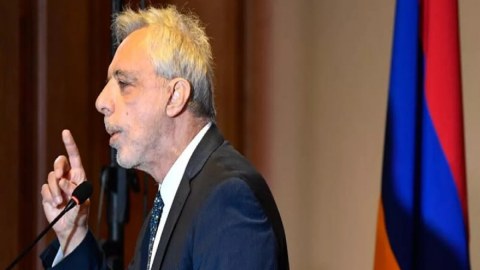 Oskanyan: Paşinyanın bəyanatları müharibəyə səbəb oldu