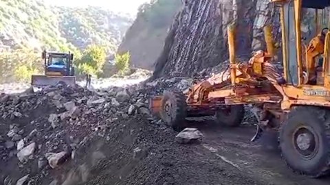 İsmayıllı-Lahıc yolunda hərəkət qismən bərpa olundu