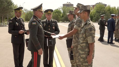 Naxçıvanda növbəti “Zabit hazırlığı kursu”nun buraxılış mərasimi - FOTO