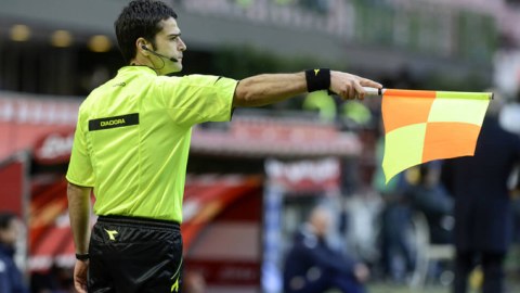FIFA yeni ofsayd qaydaları üzərində işləyir