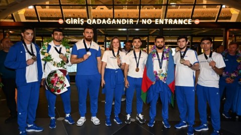 İdmançılarımız Vətənə qayıtdılar - FOTO