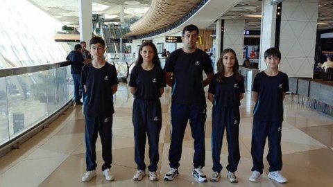 Stolüstü tennisçilər Çinə yollandılar