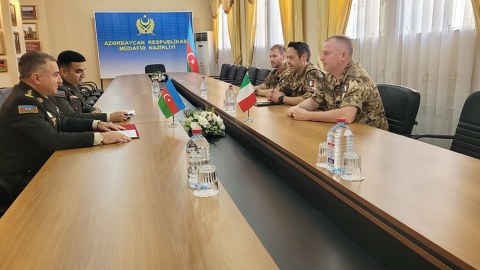Azərbaycan və İtaliya hərbi ekspertləri arasında müzakirə