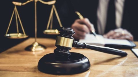Arvadını öldürdü, qayınanasını yaraladı - Cinayəti işi