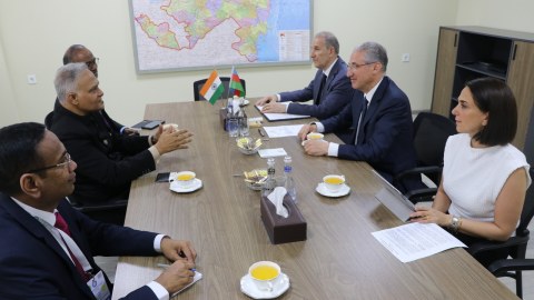 Hindistanın xarici işlər nazirinin müavini ilə görüş keçirilib