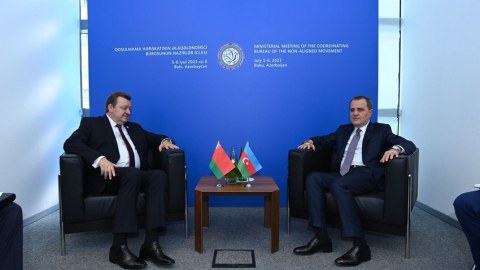 Ceyhun Bayramov belaruslu həmkarı ilə görüşüb