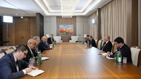 Prezident Əhməd Attafı qəbul edib