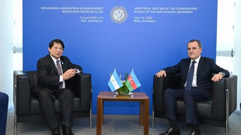 Ceyhun Bayramov həmkarı ilə görüşdü