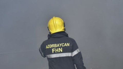 Sumqayıtda mağazada YANĞIN