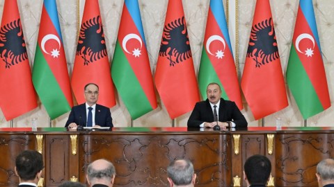 Liderlər mətbuata bəyanatla çıxış ediblər - FOTOLAR