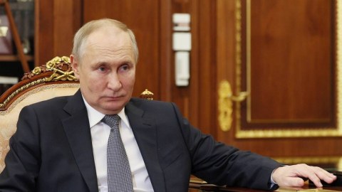 Putin Təhlükəsizlik Şurasını təcili topladı