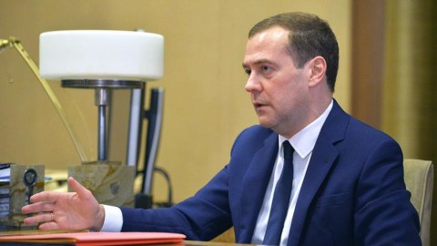 Medvedev Avropanı nüvə zərbəsi ilə HƏDƏLƏDİ