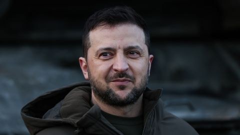 Putin danışıqlar aparmağa məcbur olacaq - Zelenski