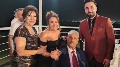 Tağı Əhmədov nəvəsinin nişanında
