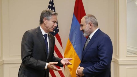 Paşinyan Blinkenlə sülh sazişini MÜZAKİRƏ ETDİ